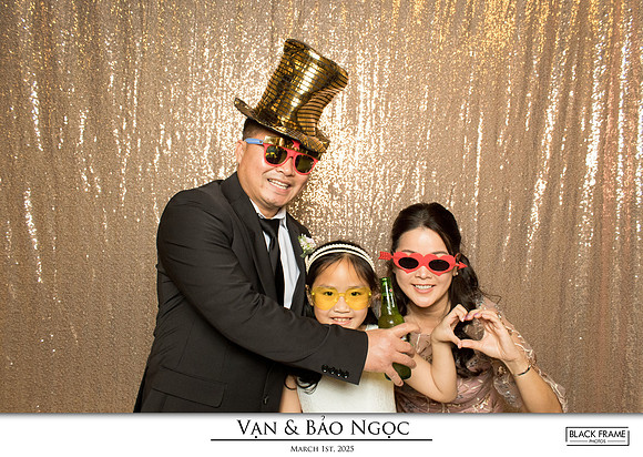 60046 - Bao-Ngoc + Van Wedding Photobooth 2025