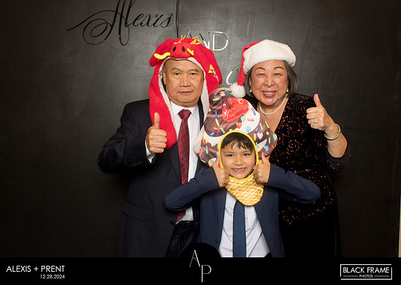 70026 - Alexis + Prent Wedding Photobooth 2024