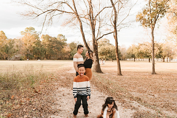 10269 - Tiffany + Mike Family Session 2020