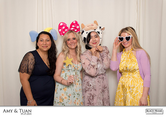 10012 - Amy + Tuan Wedding Photobooth 2024
