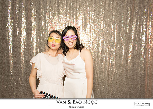 60228 - Bao-Ngoc + Van Wedding Photobooth 2025