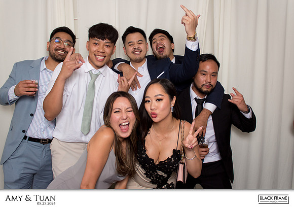 10209 - Amy + Tuan Wedding Photobooth 2024