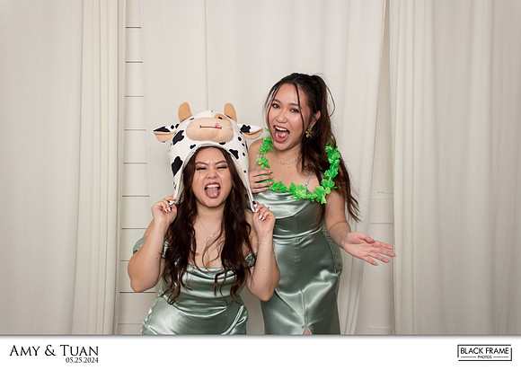 10149 - Amy + Tuan Wedding Photobooth 2024