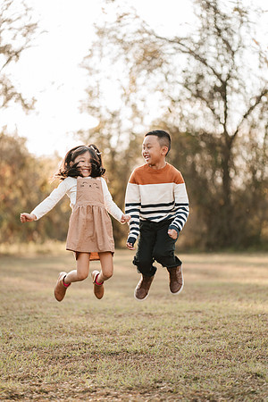 10869 - Tiffany + Mike Family Session 2020