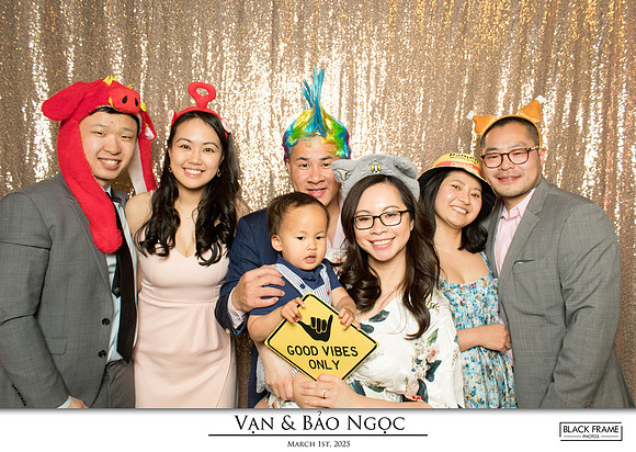 60167 - Bao-Ngoc + Van Wedding Photobooth 2025
