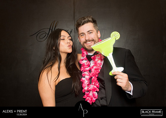 70178 - Alexis + Prent Wedding Photobooth 2024