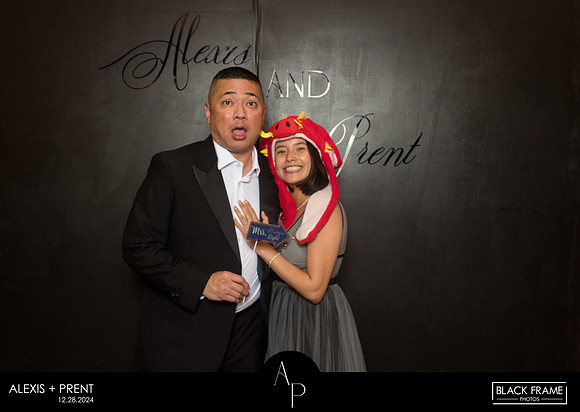 70014 - Alexis + Prent Wedding Photobooth 2024