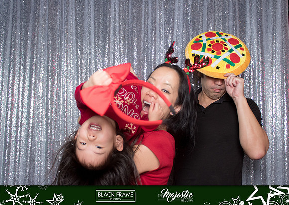 10079 - Black Frame Photos Holiday Party 2024