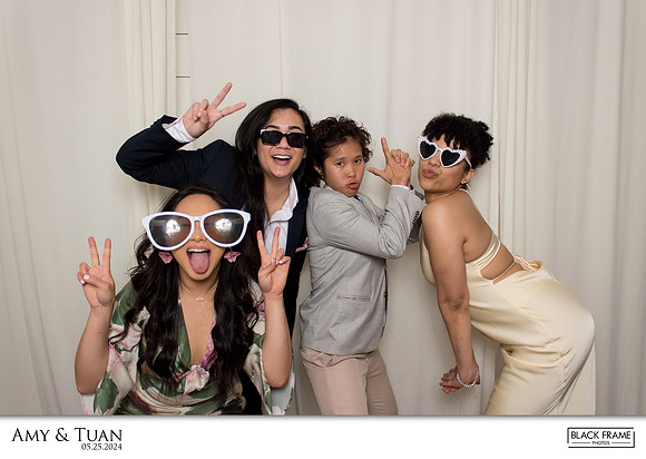 10110 - Amy + Tuan Wedding Photobooth 2024