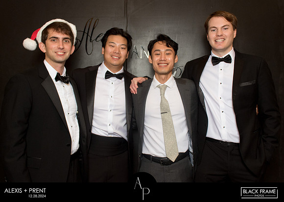 70120 - Alexis + Prent Wedding Photobooth 2024