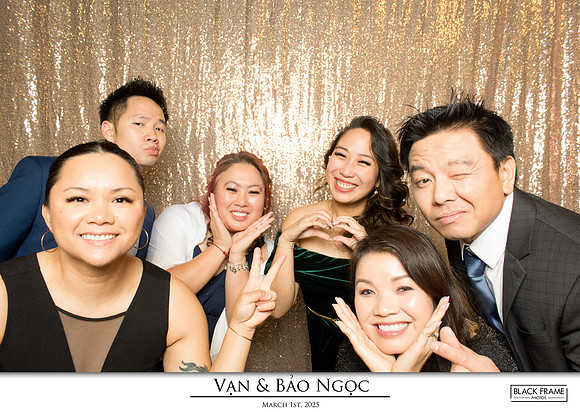 60067 - Bao-Ngoc + Van Wedding Photobooth 2025