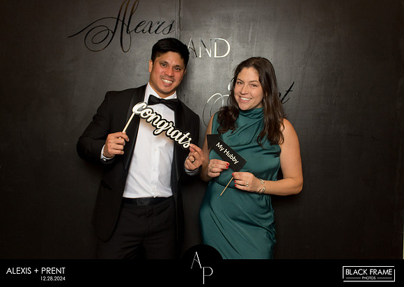 70168 - Alexis + Prent Wedding Photobooth 2024